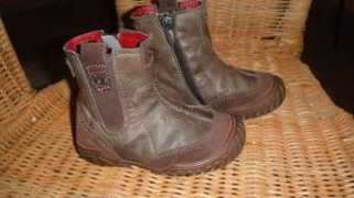 Adias
