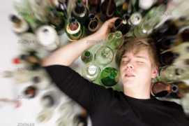 zoonar.com Alkoholiker