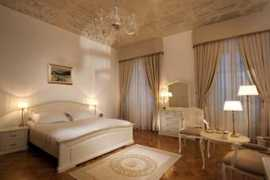 antiqpalace.com Antiq