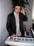 musicianspage.com Axone
