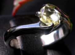 johnbetts-fineminerals.com Azzolini