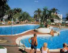 hotelsbyphone.com Benasir