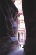 middle-east-online.com Betral