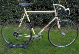 classiclightweights.co.uk Bonum