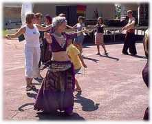 sunmoonbellydance.com Briget