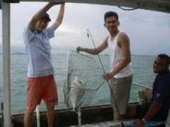 sgfishingboat.com Cermin