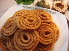 simplysindhirecipes.com Chakli