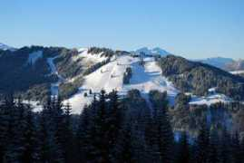 worldsnowboardguide.com Charlish