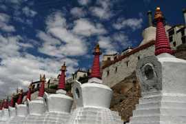 travel.paintedstork.com Chorten