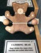 Climbingbear