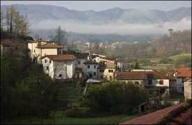wanderingitaly.com Collecchia