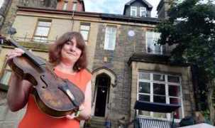 express.co.uk Colloby