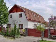 romanianaccommodation.ro Cristur