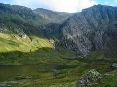 snowdoniaguide.com Cwm
