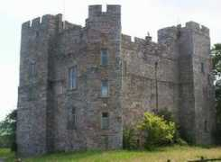 ecastles.co.uk Dacre