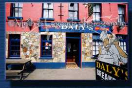 Dalys