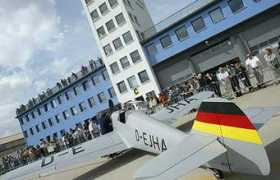 flugplatz-bitburg.de Dejha
