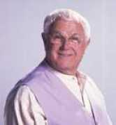 lookingglassreview.com Depaola