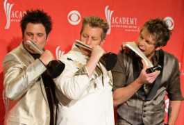 zimbio.com Devox