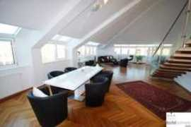letsbookhotel.com Duschel