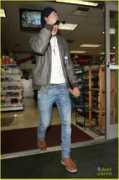 justjaredjr.com Efton