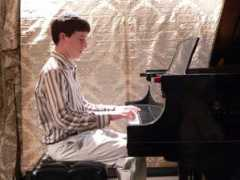 westsidepiano.com Eitan
