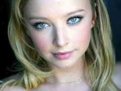 savemefromboredom.com Elisabeth