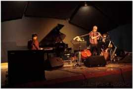 charlevilleactionjazz.com Ferlet