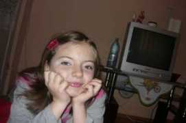 garbo.ro Fetita