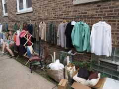 calfinder.com Garagesale