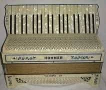 accordions.co.uk Hotang