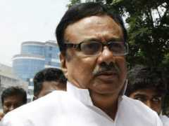 tamil.oneindia.com Ilangovan