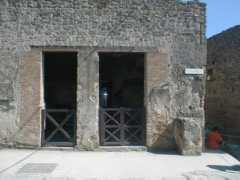 pompeiiinpictures.com Iunian