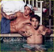 justjaredjr.com Janoskians