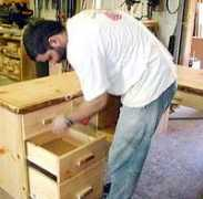 pioneerlogfurniture.com Johanthan