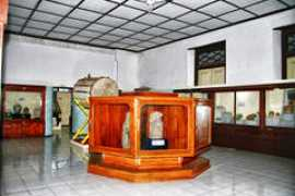 Kambang