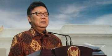 nasional.kompas.com Kumolo