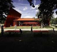 dezeen.com Lanoo