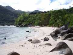seychellesweekly.com Launay