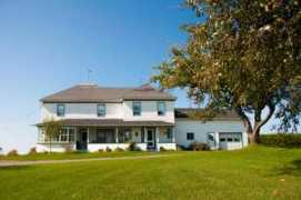 easterntownships.org Lauzier