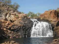 sacredearthsafaris.com.au Leilyn