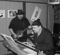 lifelinetheband.com Lenal