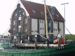 Lesde