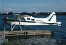 dhc-2.com Licien