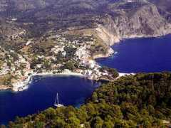 cefaloniaholidays.gr Lonian
