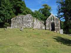 geograph.org.uk Luag