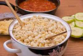 zoonar.com Macaroni