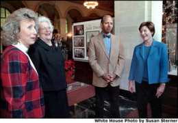 georgewbush-whitehouse.archives.gov Maniella