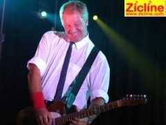 moregroove.com Manuto