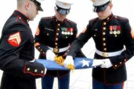 diffen.com Marines